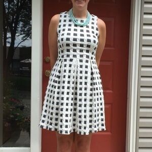 EUC Freeway Mikaela Dress Size L